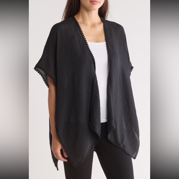 Steve Madden Tops - Steve Madden Lace Inset Ruana, BLACK, Size One, NWT